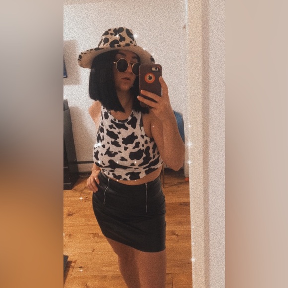 🟢BOGO FREE🟢 Two Tone Fedora Hat 🐮 - Picture 5 of 7